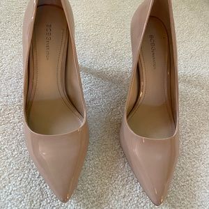 BCBG heels size 9